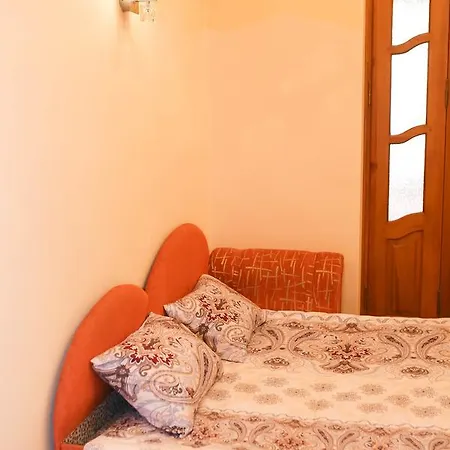 Apartment Near St. Elizabeth Church Lviv Exterior photo